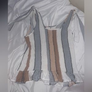 Smoked sleeveless top L